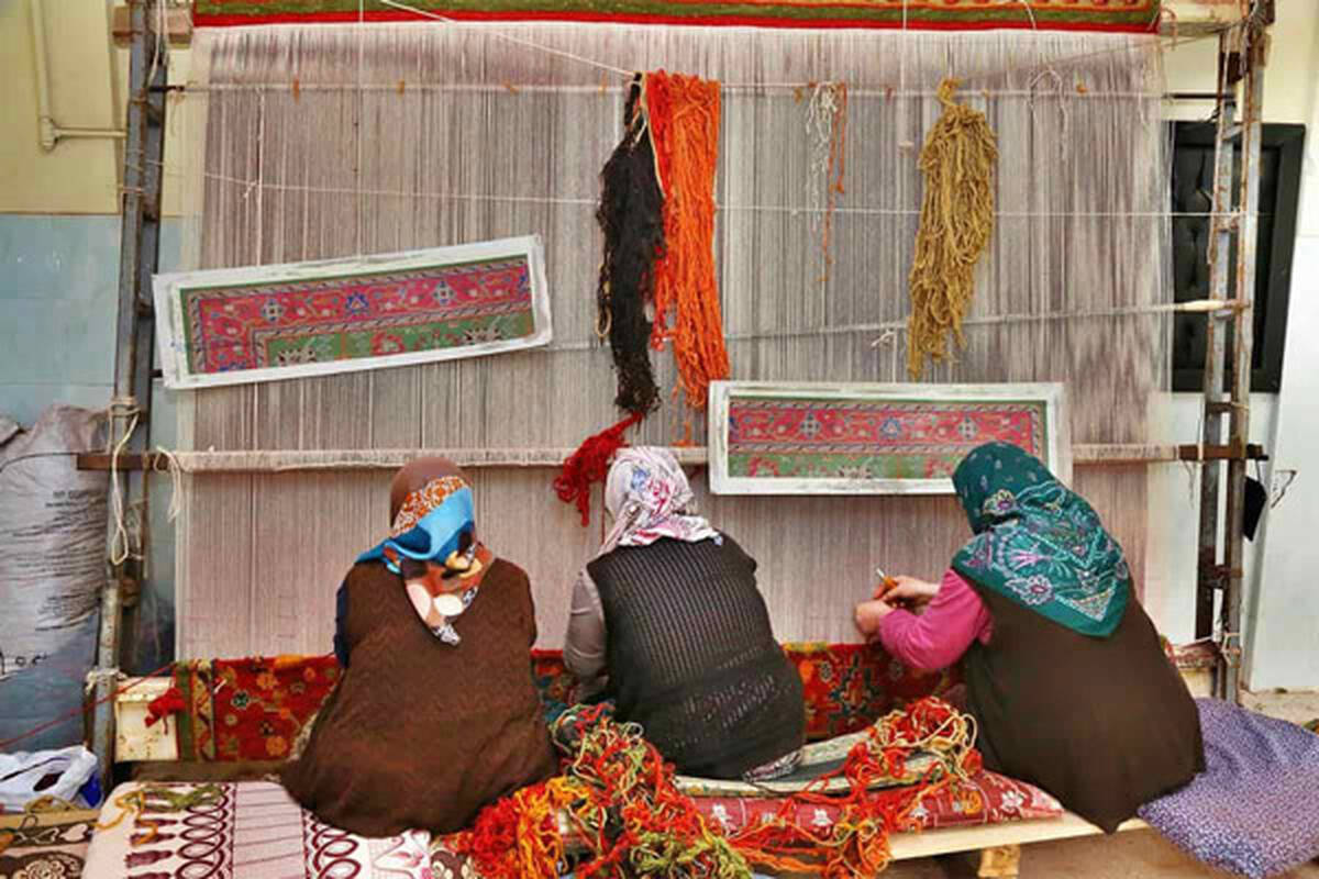 مشاغل خانگی؛ گام محکم در مسیر اشتغال‌زایی و توسعه اقتصادی