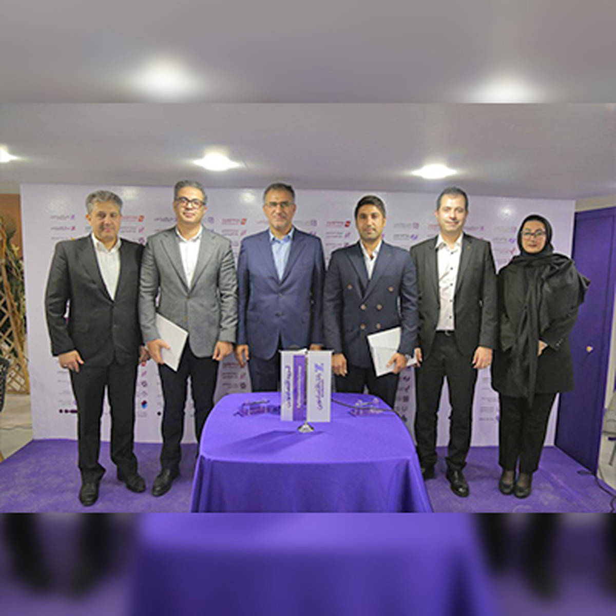  کیش اکسپو؛ امضای تفاهمنامه همکاری پرداخت نوین و رایتل