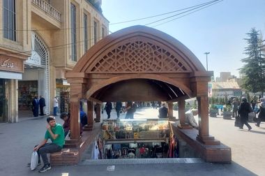 رونمایی از دومین سازه جانمایی کیسه های شن با طرح گلوله برفی در منطقه یک