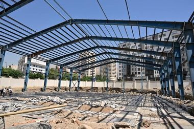 بهبود ساختاری محله باغ فردوس با بهسازی محوطه‌ کتابخانه شهید باهنر 