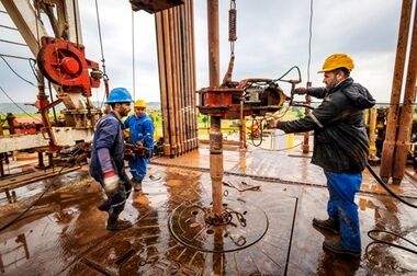امضاء تفاهمنامه همکاری میان پترو ایران و شرکت روسی ZN Vostok