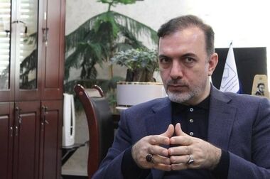 میزان حقوق کارکنان نظام بانکی برای تأمین هزینه‌های زندگی کافی نیست