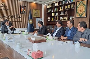 آغاز جشنواره «مهر معلم» با تخفیف‌های ویژه بیمه معلم برای فرهنگیان