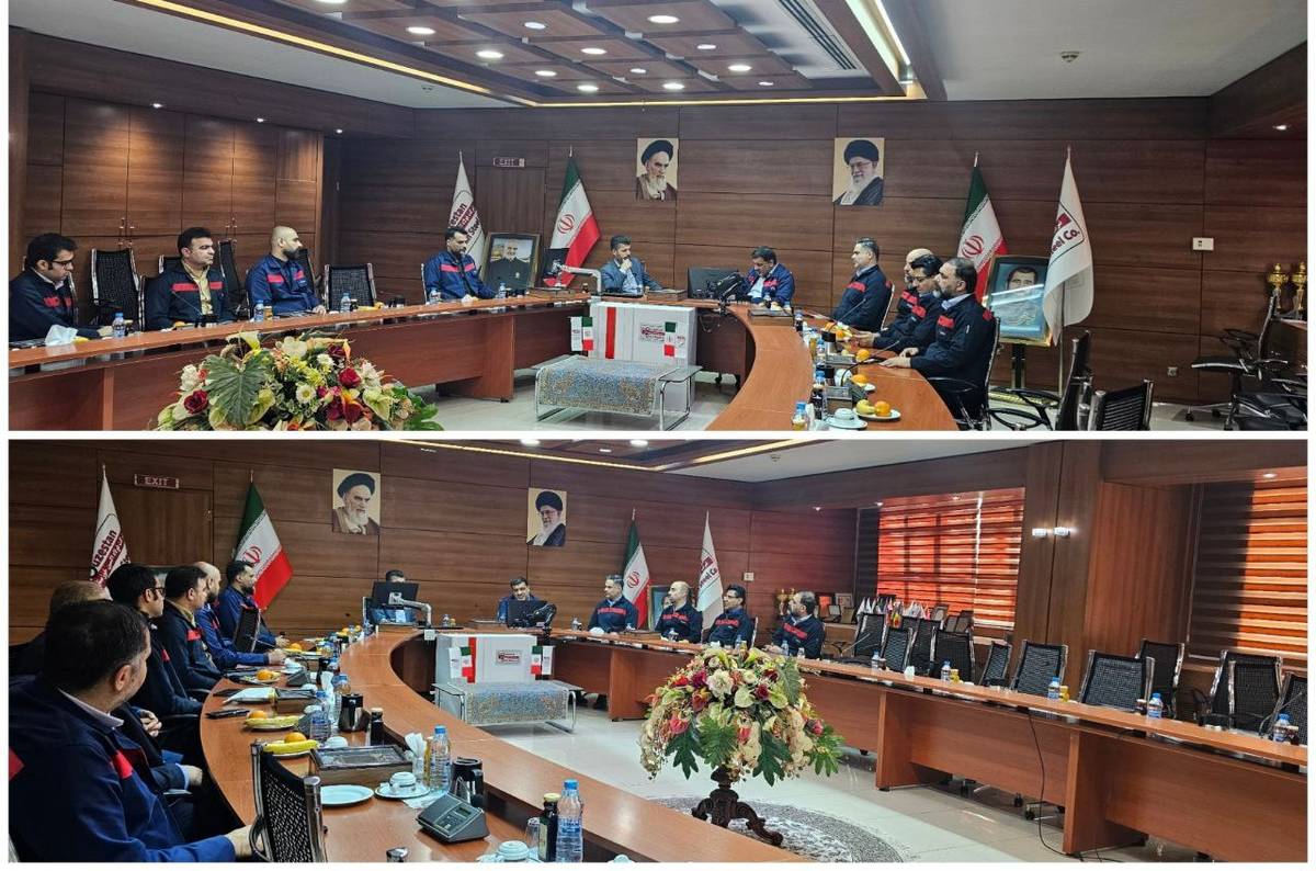 توسعه شرکت فولاد اکسین خوزستان اولیت ما است / توسعه فولاد اکسین رونق اقتصادی به همراه دارد