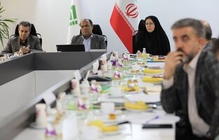  نشست کمیسیون دائمی  هیأت امنای پژوهشکده بیمه؛ گام های بلند در مسیر تحول