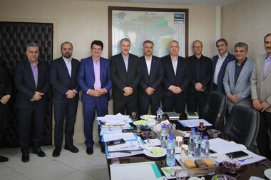 تقویت نقش شعب در بهبود خدمت‌رسانی و تحقق اهداف بانک سرمایه