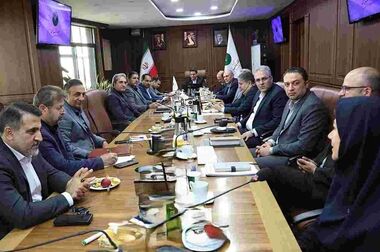 حضور دکتر حمید بنائیان در آیین گرامیداشت رهبر شهید در شیرخوارگاه آمنه