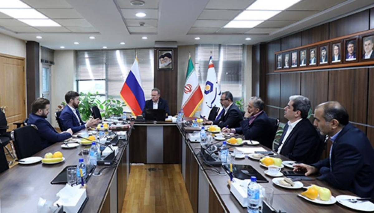  مذاکرات بانک سینا و بانک VTB روسیه جهت تأمین مالی تجار ایرانی و روسی
