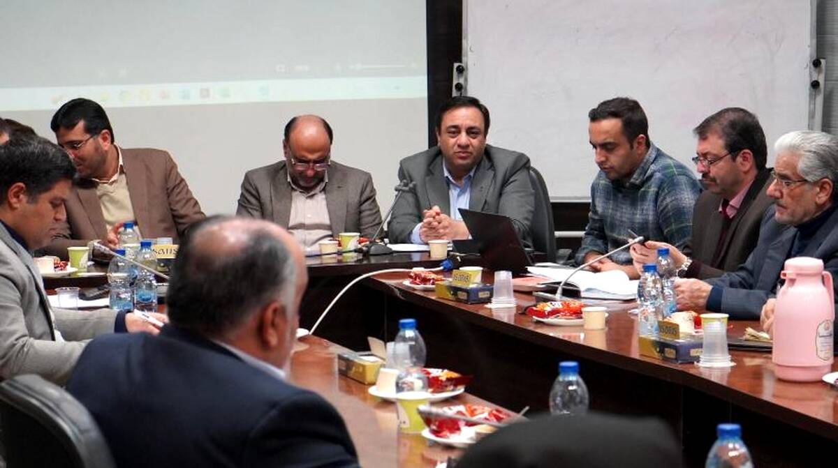 «جواد صالحی نیا»:بانک مسکن در اجرای طرح نهضت ملی یزد پیشتاز است