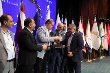 لزوم تمرکز بر برنامه‌های بازاریابی جهت تحقق اهداف 