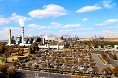 نیاز صنایع برای واردات تجهیزات و مواد اولیه اولویت‌بندی شد/ استمرار بسته ۷۰۰ همتی حمایت دولت از صنعت