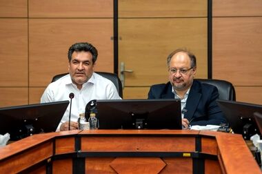 ۶ جایزه و تندیس طلایی دستاورد بزرگترین آروماتیک ایران از پتروفن ۱۴۰۳