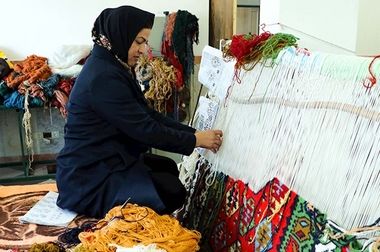 ۳۰۰۰ میلیارد تومان تسهیلات مشاغل خانگی پرداخت شد/ ۳۰ درصد اقتصاد جهان در دستان مشاغل خرد