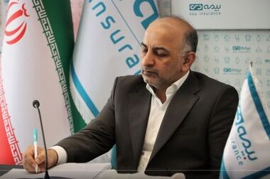 کارکنان شرکت‌های کوچک زیر چتر بیمه دی 