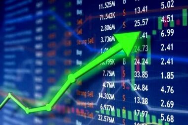 آماده عرضه خودرو در بورس هستیم/ محدودیت قانونی نداریم