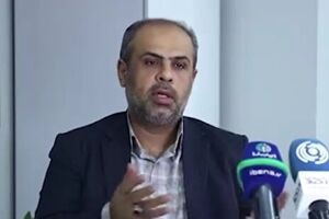 ضرورت بازنگری در مقررات عبور و مرور تنگه هرمز/ ایران هیچ وقت مستعمره نبوده و نمی‌شود