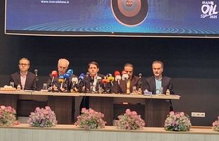 صنعت پتروشیمی به مرز ۱۰۰ میلیون تن ظرفیت تولید رسید/ ۱۵ طرح جدید تا پایان سال به بهره‌برداری می‌رسد