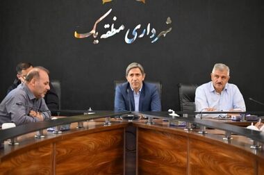 اتمام آسفالت و خط‌کشی ۱۴ مدرسه منطقه یک در کمتر از ۱۵ روز 