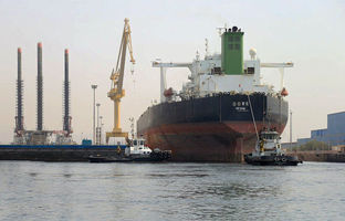 صادرات نفت ایران بدون وقفه ادامه دارد