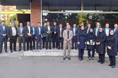 آغاز جشنواره «مهر معلم» با تخفیف‌های ویژه بیمه معلم برای فرهنگیان