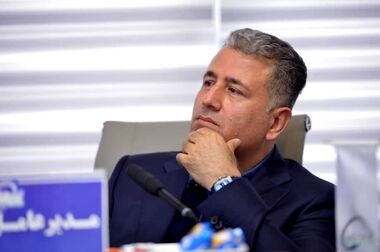 اولین حضور فخرایی در مجتمع آپادانا