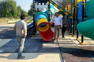 مناسب‌سازی بیش از ۲ هزار مترمربع از معابر خیابان بهبودی