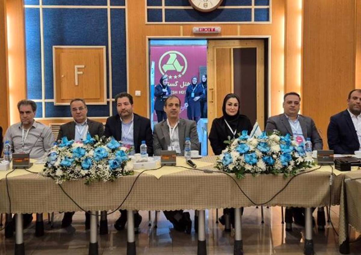 همایش آموزشی تخصصی نمایندگی‌های فروش شمال غرب بیمه دی در تبریز برگزار شد