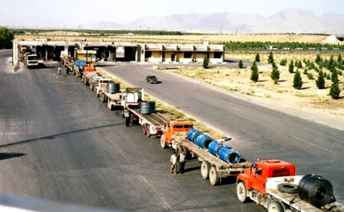 حمل بیش از ۱۷۷میلیون تن محصولات فولاد مبارکه به بازارهای داخلی و صادراتی