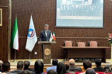 ایران صدای ایران را بیمه کرد ؛ بیمه نامه ۵۰ میلیارد ریالی برای حنجره سالار عقیلی