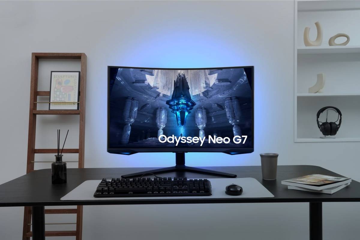 بررسی مانیتور گیمینگ Odyssey Neo G7 سامسونگ: سفری به قلب بازی‌ها