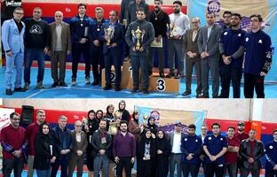 مسابقات فوتبال‌دستی صنعت بیمه به میزبانی بیمه آسیا برگزار شد