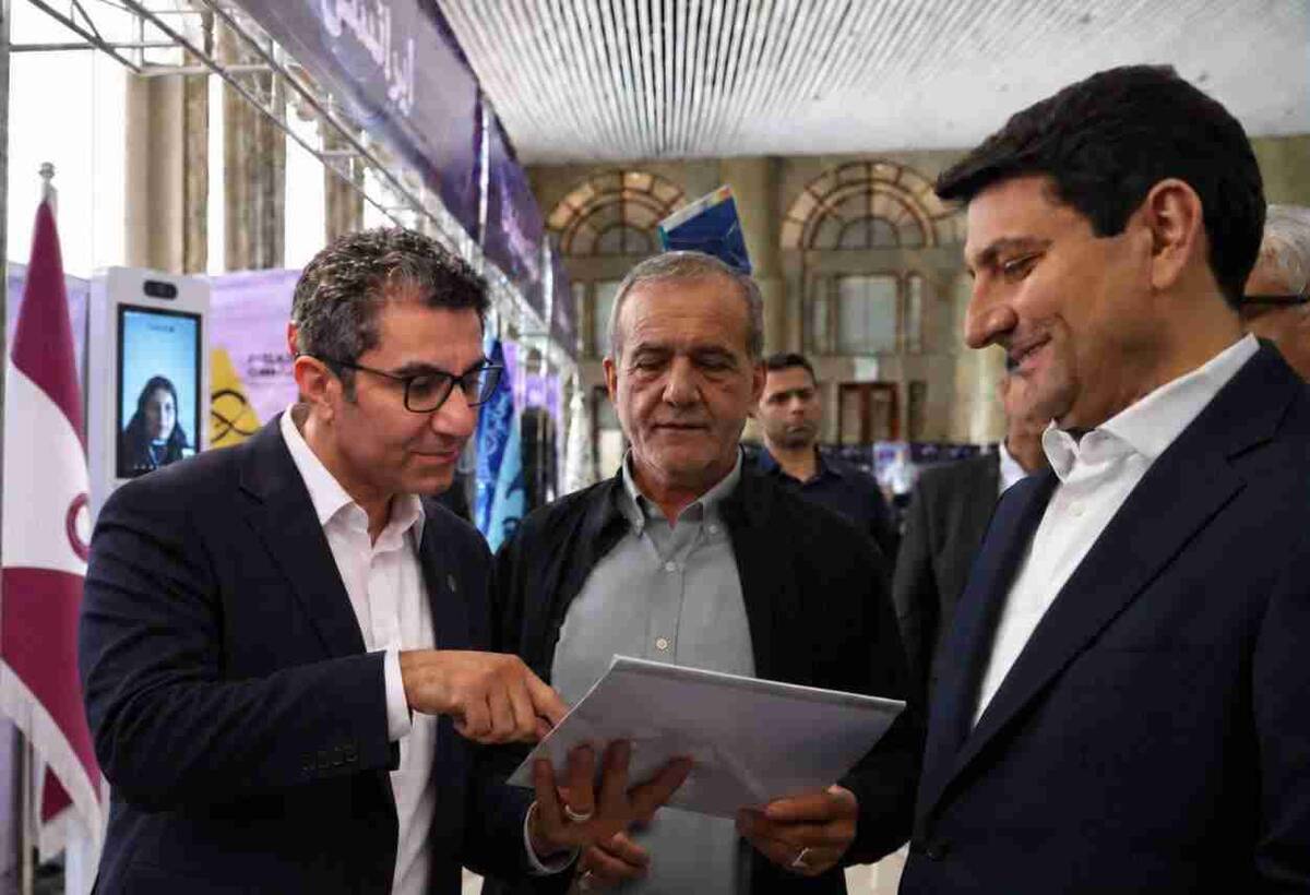 رایتل در «یک ایران متصل»؛ بهره‌برداری از ۴۱ سایت جدید LTE در ۱۶ استان