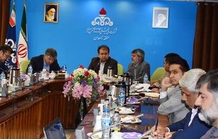 جلسه هماهنگی برای مقابله با تخلفات کارت سوخت در جنوب شرق کشور برگزار شد