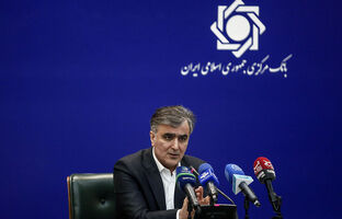 نرخ رشد نقدینگی وارد کانال ٣٠ درصد شد/ افزایش اختیارات شعب بانک‌ها در استان‌ها/ نظام بانکی در تامین مالی جنگ تنها بود