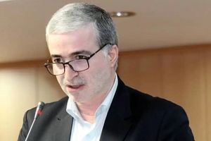 بلاتکلیفی کسب‌وکارها به دلیل نوسانات قیمت ارز/ ثبات نرخ ارز در گرو سیاست‌های پولی دولت است