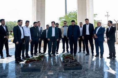 پیام مدیرعامل شرکت پتروشیمی مروارید به مناسبت فرارسیدن دهه فجر