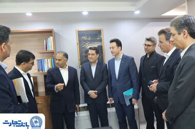 بی‌وقفه در خدمت مشتریان با نظارت مستقیم مدیران در تجارت