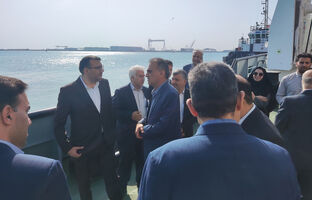 بازدید مدیر عامل اموال تملیکی از گمرک و اداره بندر استان بوشهر