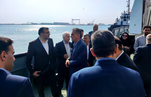 بازدید مدیر عامل اموال تملیکی از گمرک و اداره بندر استان بوشهر
