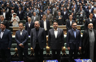 حضور مدیرعامل بانک ملی ایران در سی‌ودومین همایش سالانه سیاست‌های پولی و ارزی