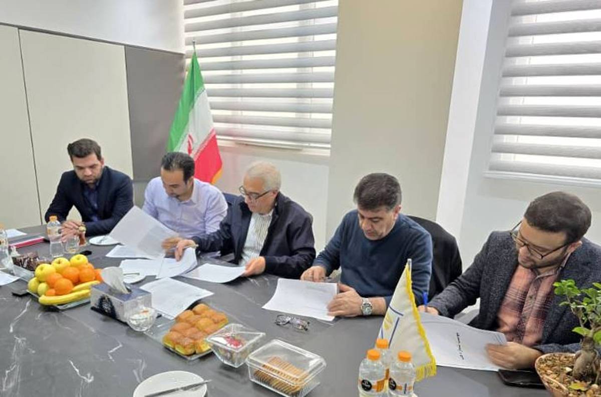 امضای قرارداد مشاوره و نظارت برای احداث کارخانه تولید شمش طلا در خراسان جنوبی