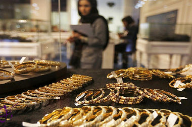 سکه ۱۲۱ میلیون تومانی شد؛ قیمت طلا سقف را شکست!