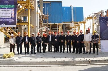 اولین حضور فخرایی در مجتمع آپادانا