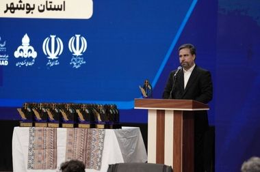 ۹۵ درصد تجهیزات ثابت پتروشیمی بومی‌سازی شد/ لزوم ورود فناوری ایرانی برای بومی‌سازی تجهیزات خارجی/ پتروفن، رویدادی مربوط به کل صنعت پتروشیمی ایران است/ از تحولات جهانی غافل شویم، حتماً در آینده نزدیک بازنده می‌شویم