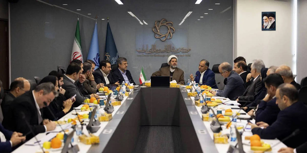 اعلام آمادگی 5 بانک بزرگ کشور برای مشارکت در راه اندازی بازار اسکناس ارز در مرکز مبادله ایران