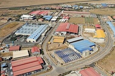 بازدید مسئولان سازمان بورس از ذوب‌آهن اصفهان