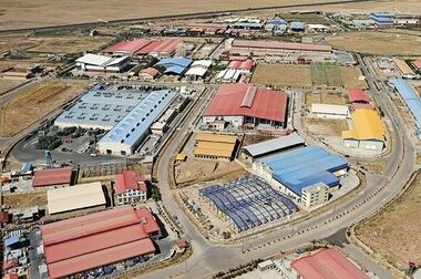 بیمه معلم و بیمه البرز تفاهم‌نامه امضا کردند