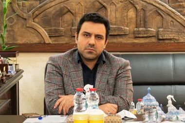 بازدید فرماندار شاهین‌شهر و میمه از پالایشگاه نفت سپاهان