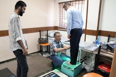 آغاز نصب پنل‌های خورشیدی در نیروگاه ۱۵.۲ مگاواتی شرکت پالایش گاز بیدبلند خلیج‌فارس