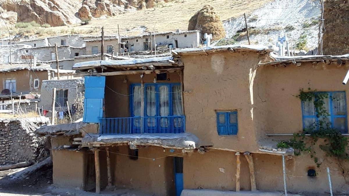 متقاضیان در صف دریافت وام مسکن روستایی می‌مانند؟